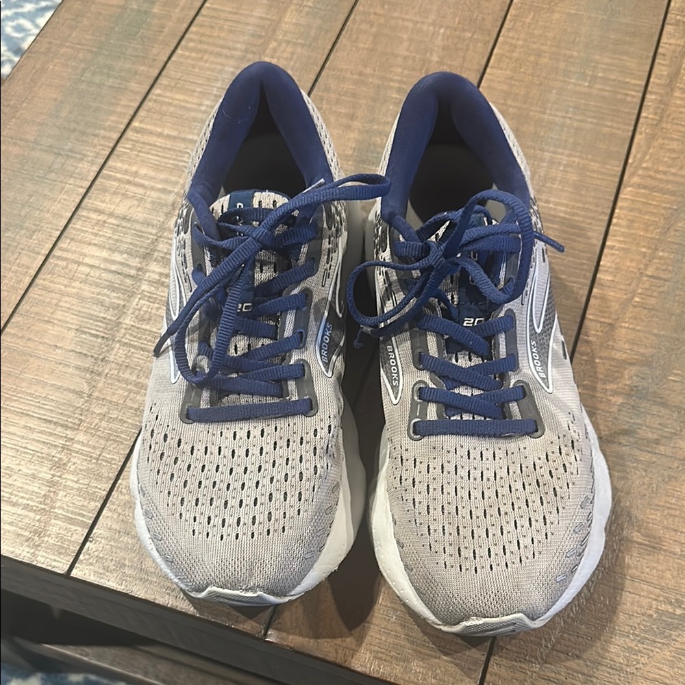 Brooks Men's Glycerin 20 Neutral Running Shoe | Size 7